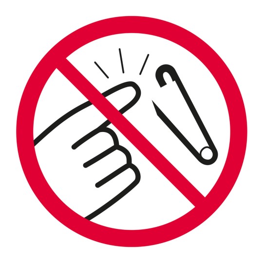 Slika prikazuje znak zabrane s rukom koja pokazuje i sigurnosnom zihericom, što ukazuje na upozorenje protiv korištenja sigurnosnih ziherica ili sličnih predmeta.