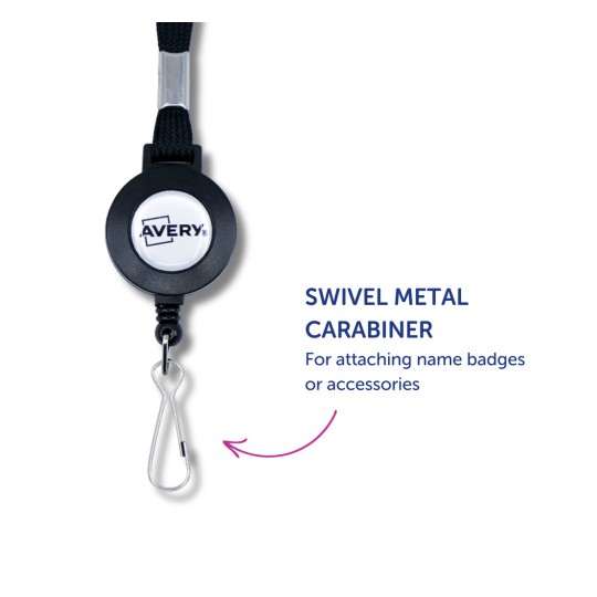 Slika prikazuje okretni metalni karabiner dizajniran za pričvršćivanje oznaka s imenom ili dodataka. Uključuje logotip Averyja i naglašava njegovu funkcionalnost.