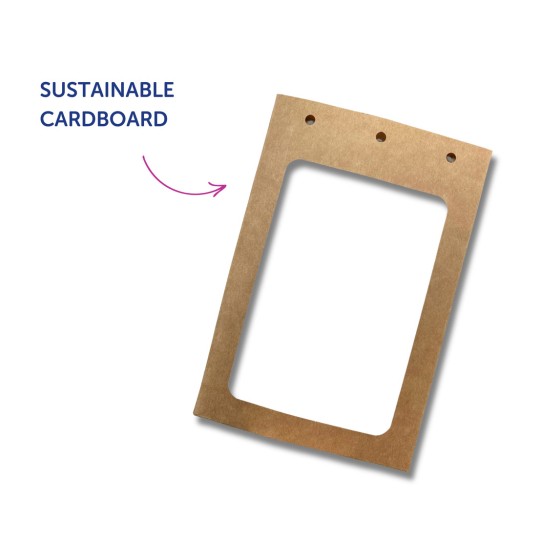 Slika prikazuje pravokutni okvir izrađen od održivog kartona s tri rupe na vrhu, označen 'ODRŽIVI KARTON'.