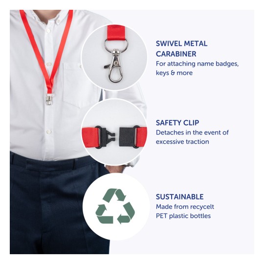Slika prikazuje crvenu traku za oko vrata s okretnim metalnim karabinerom za pričvršćivanje predmeta poput oznaka s imenom i ključeva. Također uključuje sigurnosnu kopču koja se odvaja pod prevelikim opterećenjem i naglašava da je izrađena od recikliranih PET plastičnih boca, promovirajući održivost.