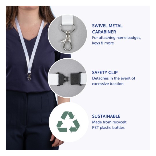 Slika prikazuje traku s okretnim metalnim karabinerom i sigurnosnom kopčom, dizajniranu za pričvršćivanje identifikacijskih oznaka i ključeva. Također je istaknuto kao održivo, jer je napravljeno od recikliranih PET plastičnih boca.