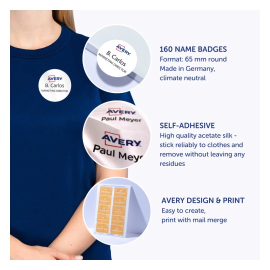 Slika prikazuje identifikacijske oznake za proizvode Avery koje nosi osoba u plavoj košulji s vidljivom oznakom na kojoj piše 'B. Carlos, DIREKTOR MARKETINGA'. Dizajn uključuje informacije o oznakama, kao što su količina, materijal i značajke poput samoljepljivosti i jednostavnog ispisa.
