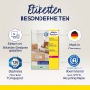 Slika prikazuje dizajn etikete proizvoda za reciklirane naljepnice za slanje tvrtke Avery Zweckform. Ističe karakteristike kao što su proizvedeno u Njemačkoj, TÜV certifikacija i korištenje 100% recikliranog papira. Prisutan je vizualni sadržaj poput ikone računala i kutija proizvoda, zajedno s logotipima koji označavaju kvalitetu i usklađenost s recikliranjem.